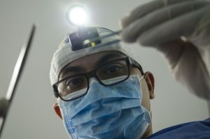 רופא המומחה לרפואת שיניים אסתטית